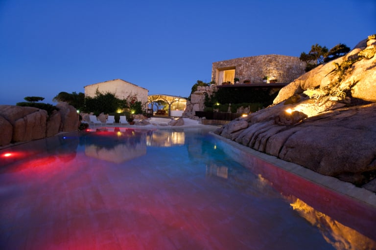 Esclusiva Villa <br>tra le Rocce
