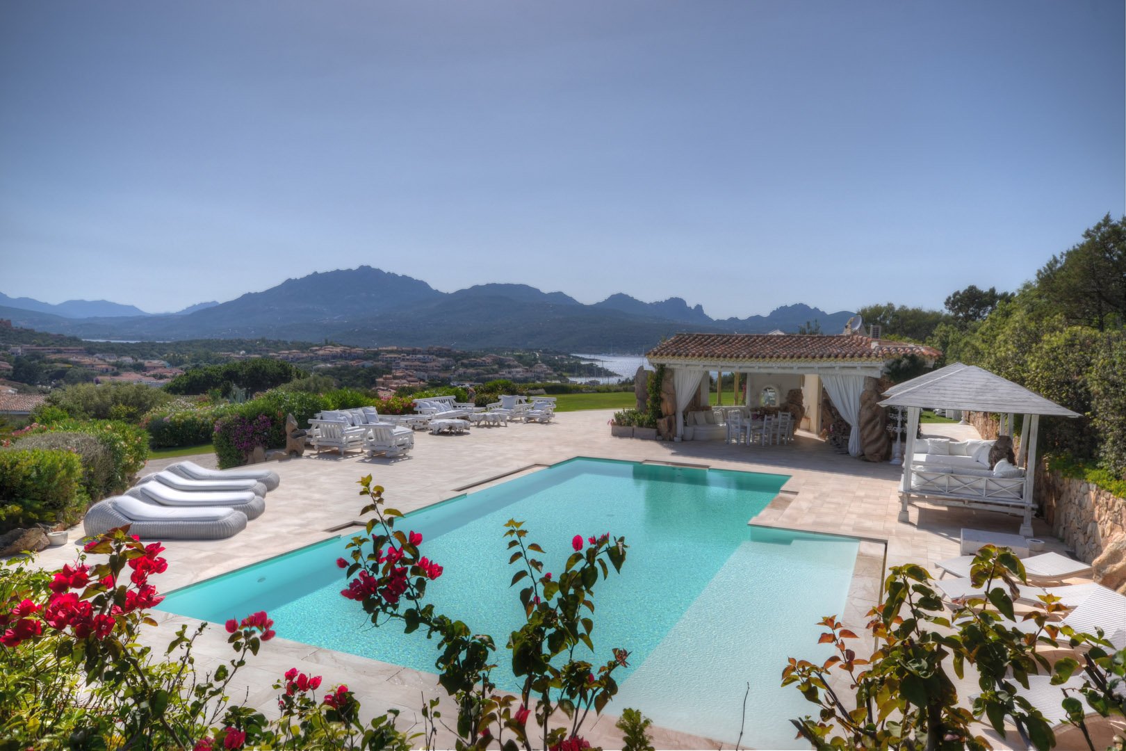 Sea Front Villa <br>Costa Smeralda