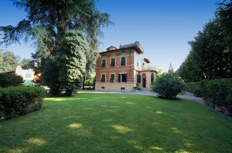 Elegant Liberty style Villa<br> in the heart of Lucca