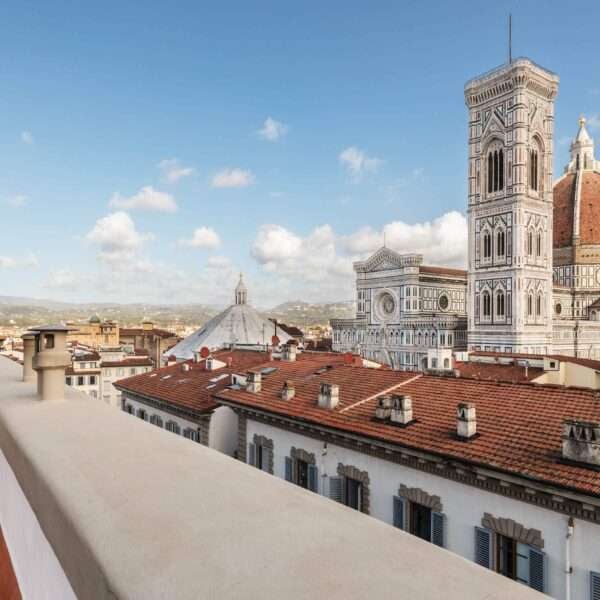Prestigious Penthouse in Florence